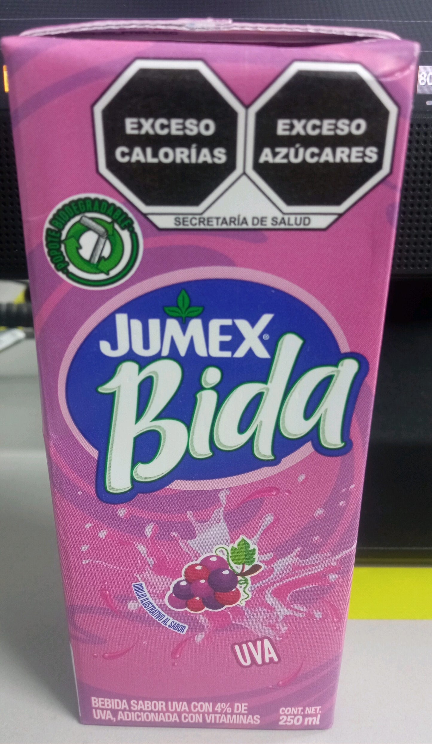 Bida Uva 250ml: Una explosión de frescura y sabor intenso.